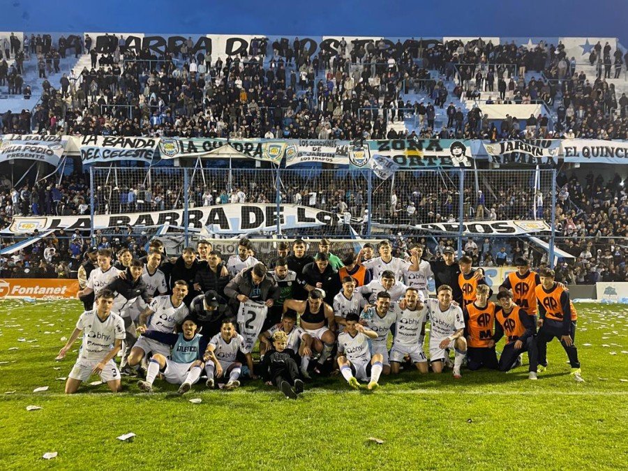 El clásico rafaelino se tiñó de Crema: Atlético superó al 9 en Alberdi tras 33 años sin verse