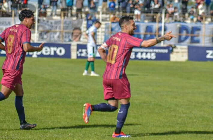 Amplia victoria de Guillermo Brown sobre Villa Mitre en Puerto Madryn