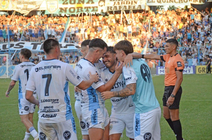 La Crema va por la revancha: Atlético de Rafaela superó a Douglas y tendrá su segunda chance de ascenso